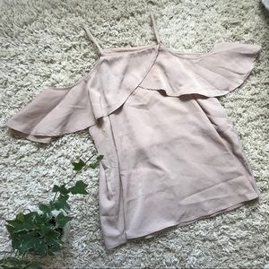 ‼️ 4 for $25‼️ Off shoulder tank top